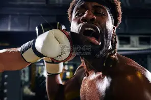 开云体育官网-拳击引发投注狂潮，赔率走势成谜的简单介绍