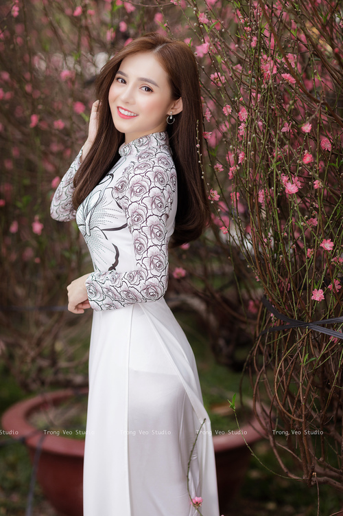 开云体育官网-带电作业，克瓦拉茨赫利亚稳定输出，奥地利加时韧性取胜