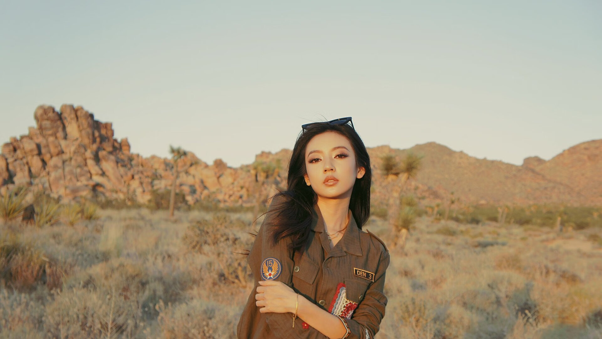 凌空一扣终结悬念!杰伦·格林末节制胜,雄鹿力克顽强上海