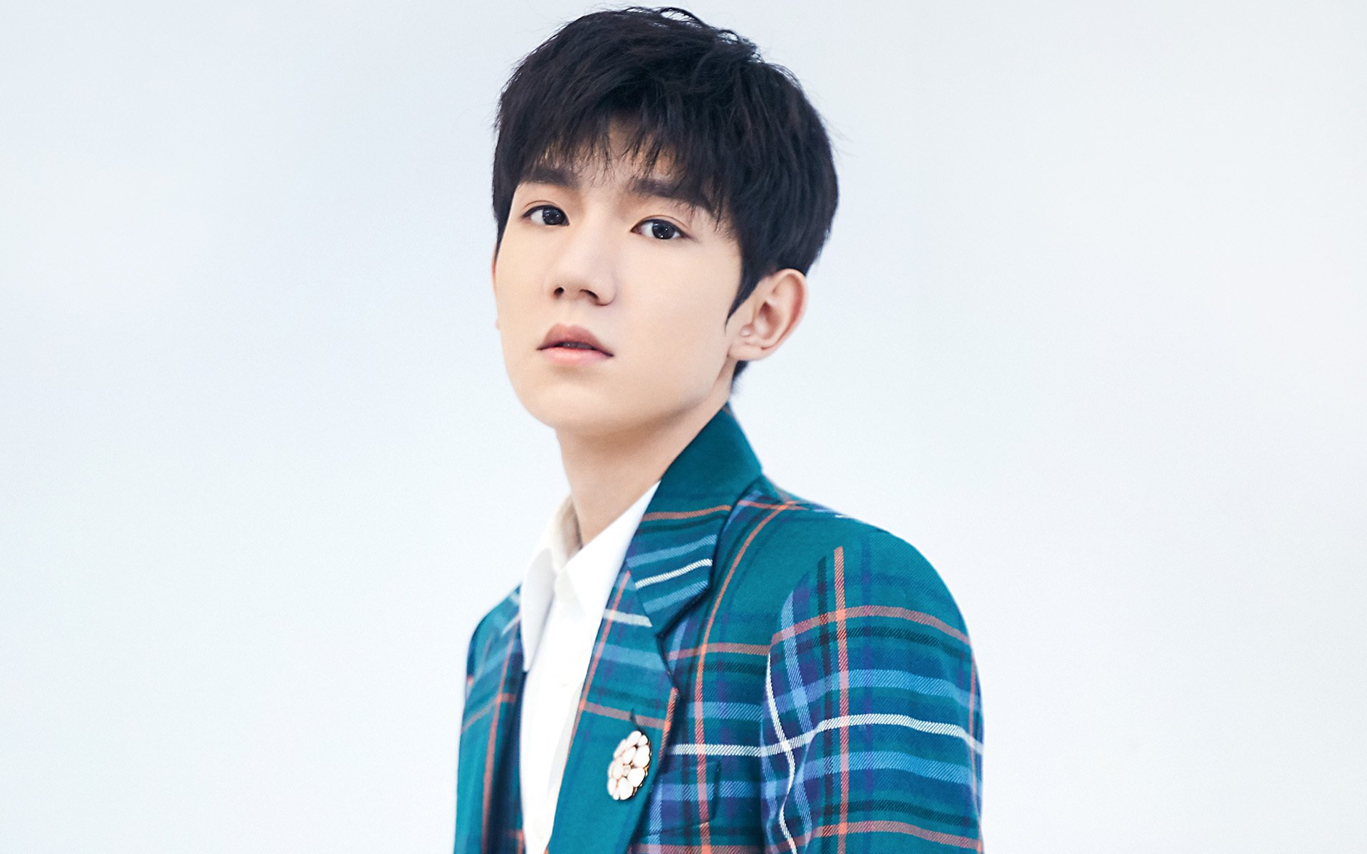 开云体育中国-夜战，当德布劳内在节点连续得分撕碎世界排名的静夜